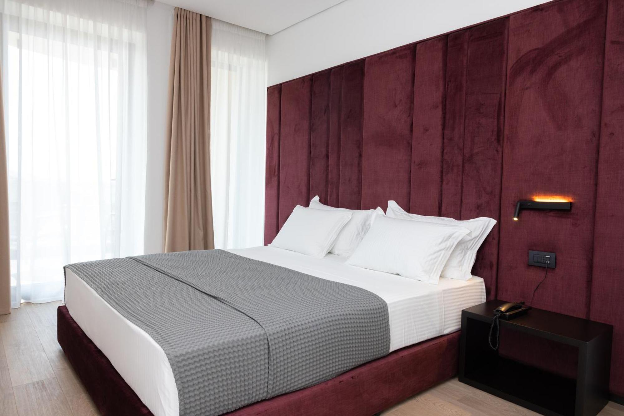 Lans Hotel Ksamil Luaran gambar